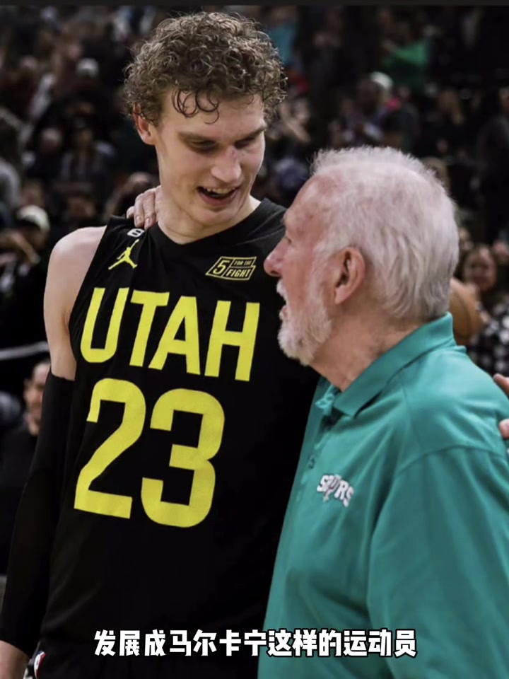 杨毅评易建联:天赋出众却难达马尔卡宁高度