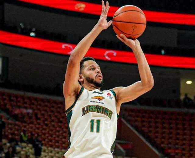 kaiyun-CCTV5直播！辽宁VS山西复仇之战，莫兰德统治内线，洛佩斯要冲前8